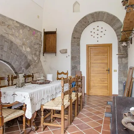 Antico Casale Ruoppo Apartment